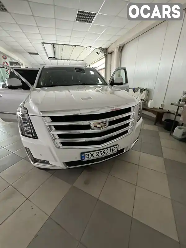 Седан Cadillac Escalade 2016 6.16 л. обл. Хмельницька, Кам'янець-Подільський - Фото 1/21