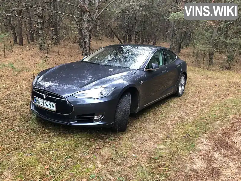 Ліфтбек Tesla Model S 2014 null_content л. Автомат обл. Одеська, Савран - Фото 1/17