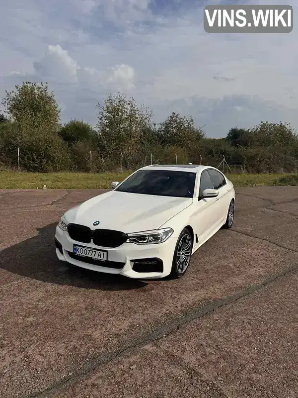 Седан BMW 5 Series 2018 3 л. Автомат обл. Закарпатская, Ужгород - Фото 1/13