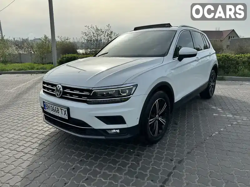 Позашляховик / Кросовер Volkswagen Tiguan 2018 1.98 л. Автомат обл. Одеська, Одеса - Фото 1/21