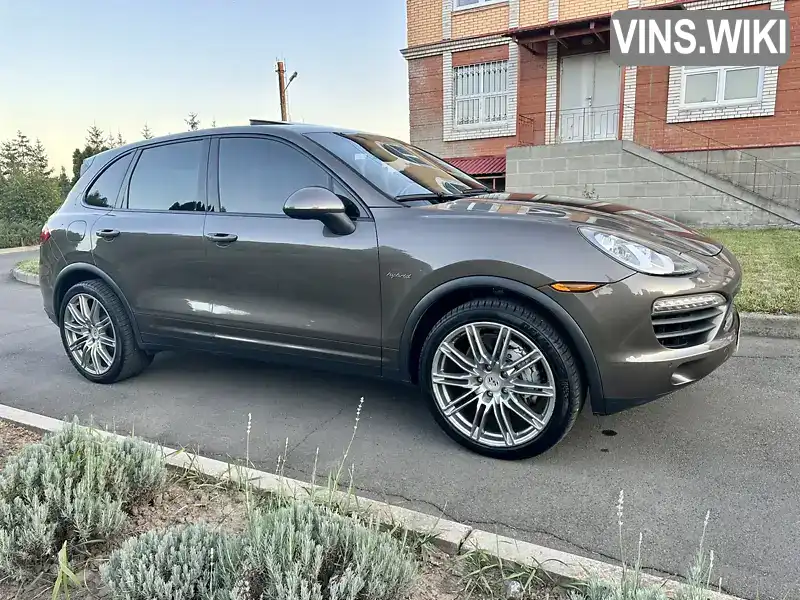 WP1AE2A28BLA91942 Porsche Cayenne 2010 Внедорожник / Кроссовер 3 л. Фото 1