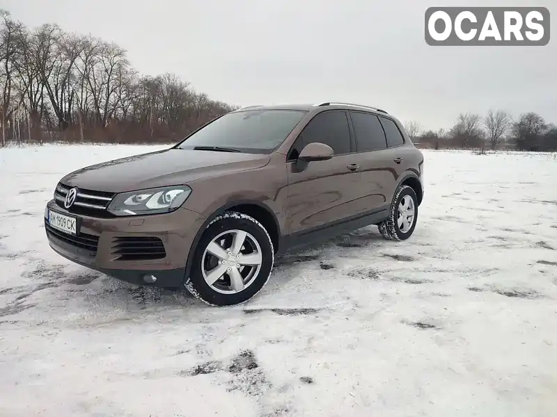 Позашляховик / Кросовер Volkswagen Touareg 2012 2.97 л. Автомат обл. Житомирська, Бердичів - Фото 1/21