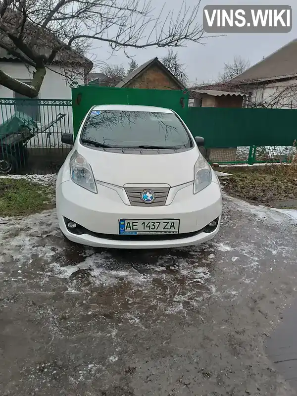 Хэтчбек Nissan Leaf 2013 null_content л. Автомат обл. Днепропетровская, Днепр (Днепропетровск) - Фото 1/21