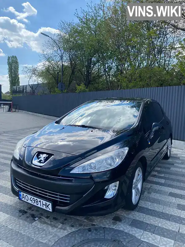 Хэтчбек Peugeot 308 2010 1.6 л. Ручная / Механика обл. Закарпатская, Ужгород - Фото 1/17