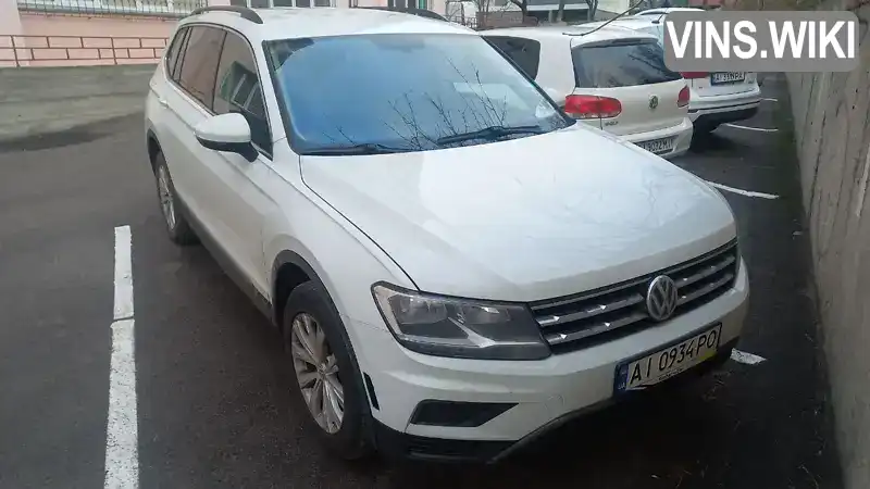 Позашляховик / Кросовер Volkswagen Tiguan 2017 2 л. Автомат обл. Київська, Київ - Фото 1/7