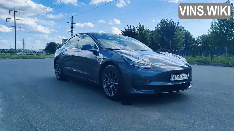 Седан Tesla Model 3 2020 null_content л. Автомат обл. Киевская, Киев - Фото 1/17