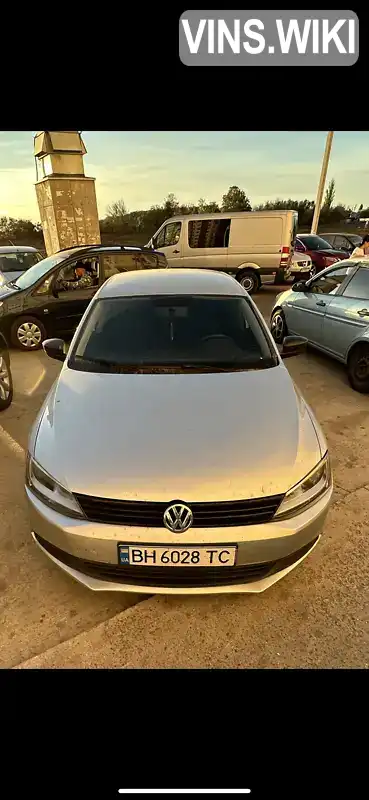 Седан Volkswagen Jetta 2014 1.98 л. Автомат обл. Одеська, Одеса - Фото 1/9