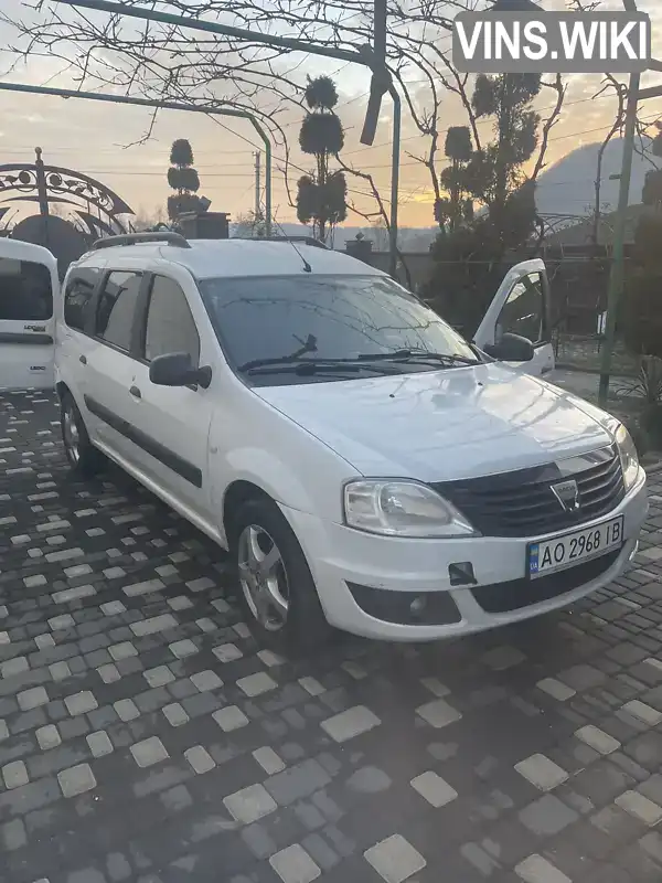 Седан Dacia Logan 2010 1.46 л. Ручная / Механика обл. Закарпатская, Тячев - Фото 1/9