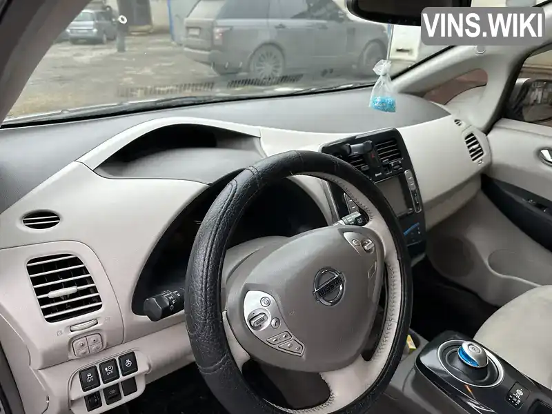 JN1AZ0CP9CT015458 Nissan Leaf 2011 Хэтчбек  Фото 7