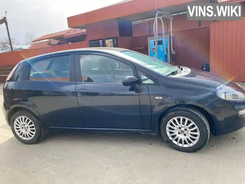 Хетчбек Fiat Punto 2013 1.24 л. Ручна / Механіка обл. Івано-Франківська, Косів - Фото 1/10