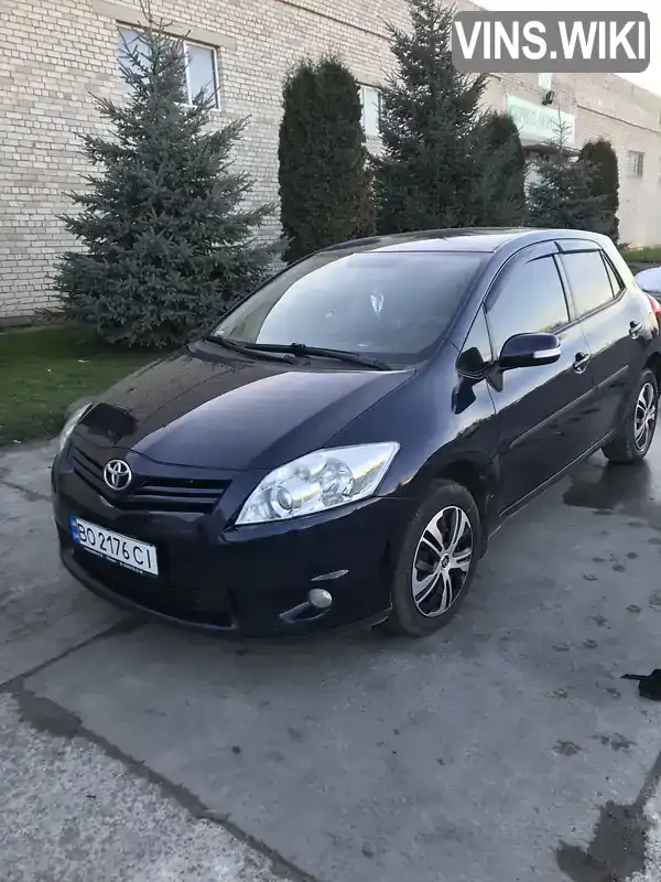 Хэтчбек Toyota Auris 2010 2 л. Ручная / Механика обл. Тернопольская, Тернополь - Фото 1/8