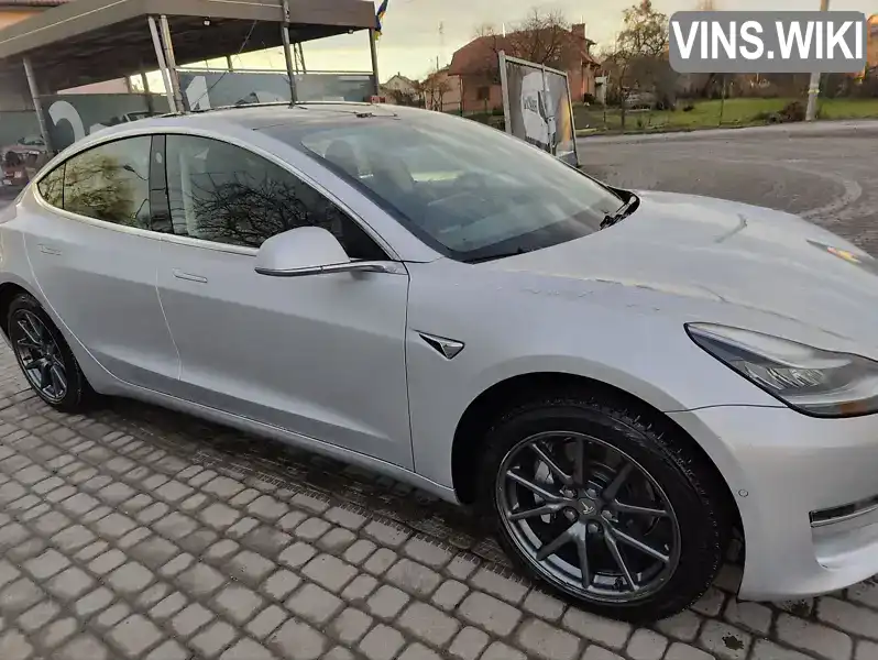 Седан Tesla Model 3 2018 null_content л. Автомат обл. Львовская, Львов - Фото 1/10