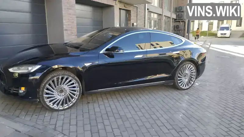 Ліфтбек Tesla Model S 2013 null_content л. Автомат обл. Львівська, Львів - Фото 1/21