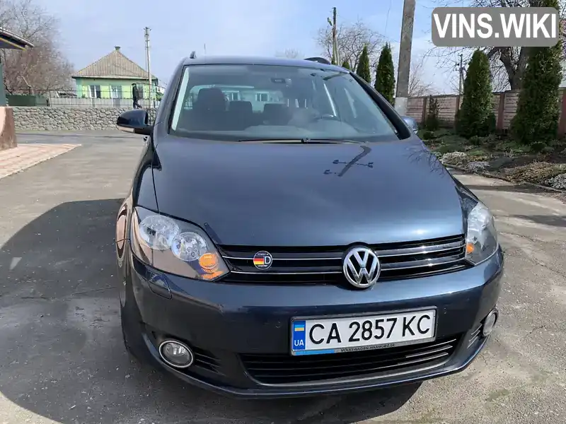 Хетчбек Volkswagen Golf Plus 2010 2 л. Ручна / Механіка обл. Черкаська, Чорнобай - Фото 1/17