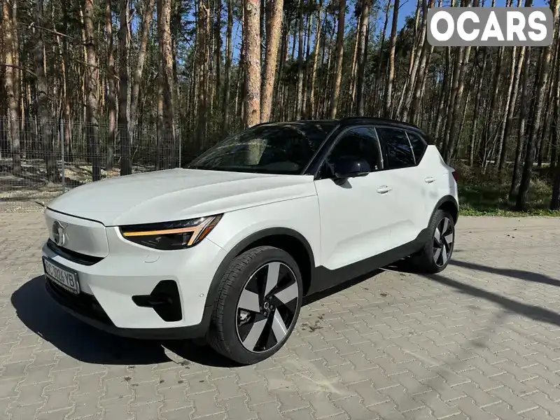 Позашляховик / Кросовер Volvo XC40 2023 null_content л. Автомат обл. Львівська, Львів - Фото 1/21