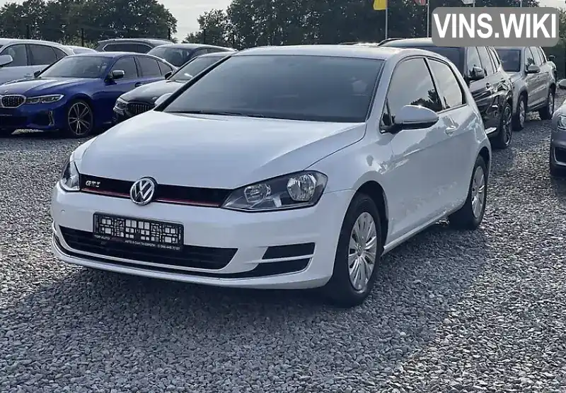 Хетчбек Volkswagen Golf 2014 1.8 л. Ручна / Механіка обл. Львівська, Яворів - Фото 1/17