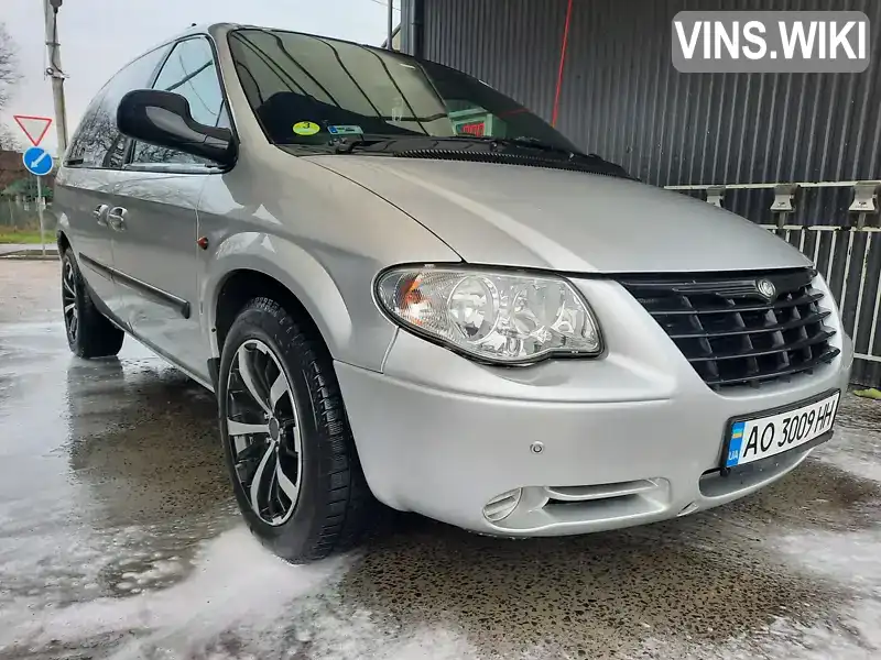 Мінівен Chrysler Voyager 2004 2.78 л. Автомат обл. Закарпатська, Ужгород - Фото 1/18