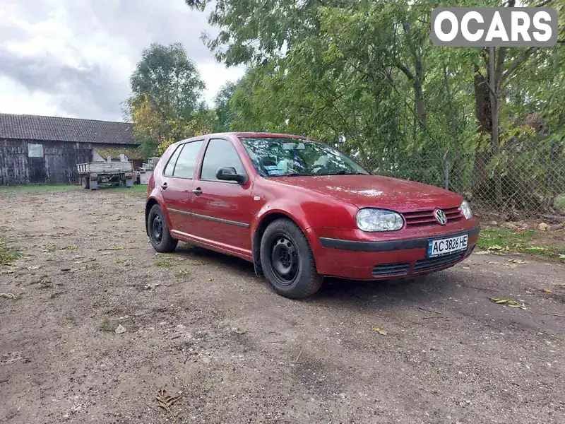 Хетчбек Volkswagen Golf 2000 1.3 л. Ручна / Механіка обл. Волинська, Нововолинськ - Фото 1/17