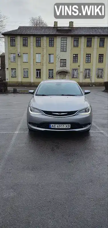 Седан Chrysler 200 2015 2.36 л. Автомат обл. Дніпропетровська, Кам'янське (Дніпродзержинськ) - Фото 1/21