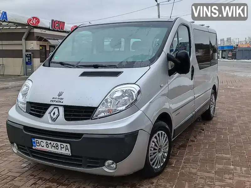 Минивэн Renault Trafic 2009 2.4 л. Ручная / Механика обл. Киевская, Киев - Фото 1/17