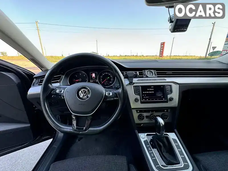 Універсал Volkswagen Passat 2015 1.97 л. Автомат обл. Рівненська, Березне - Фото 1/21