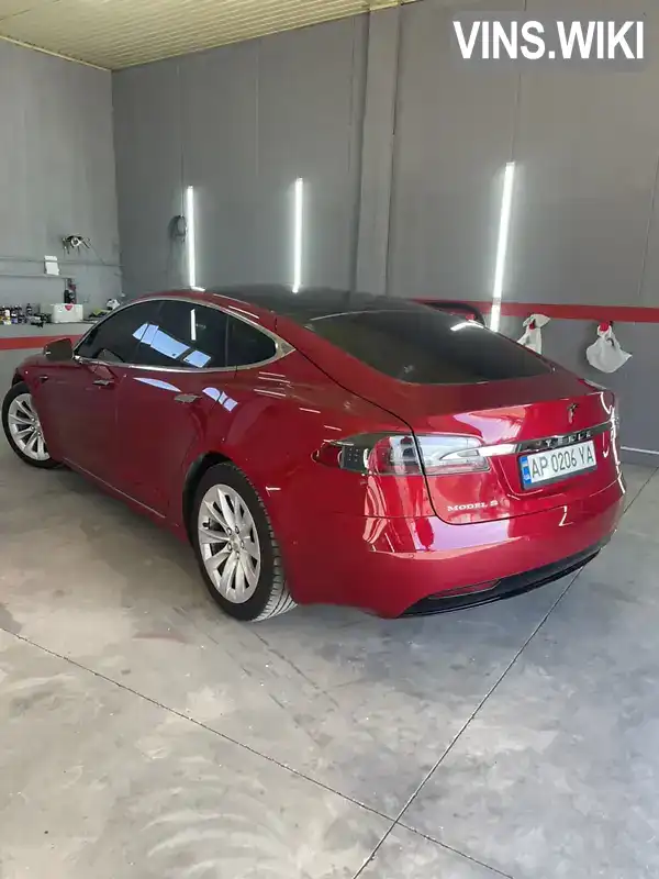 5YJSA1E25JF253369 Tesla Model S 2018 Ліфтбек  Фото 5