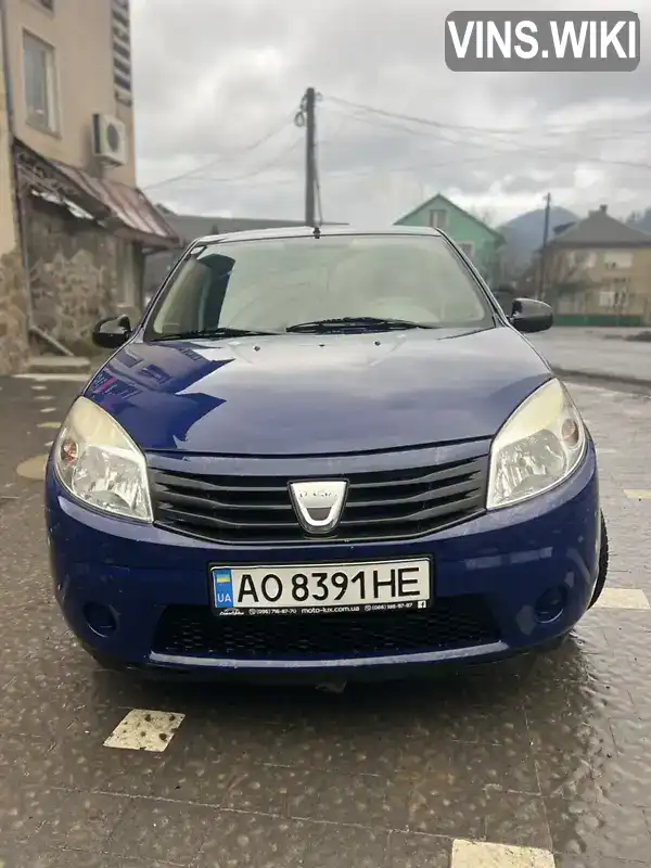 Хэтчбек Dacia Sandero 2009 1.2 л. Ручная / Механика обл. Закарпатская, Межгорье - Фото 1/11