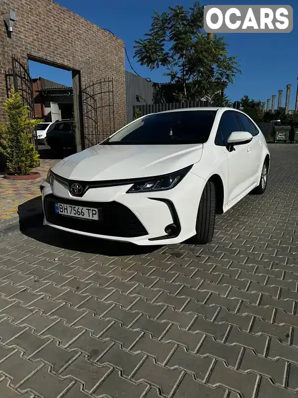 Седан Toyota Corolla 2022 1.6 л. Варіатор обл. Кіровоградська, Кропивницький (Кіровоград) - Фото 1/11