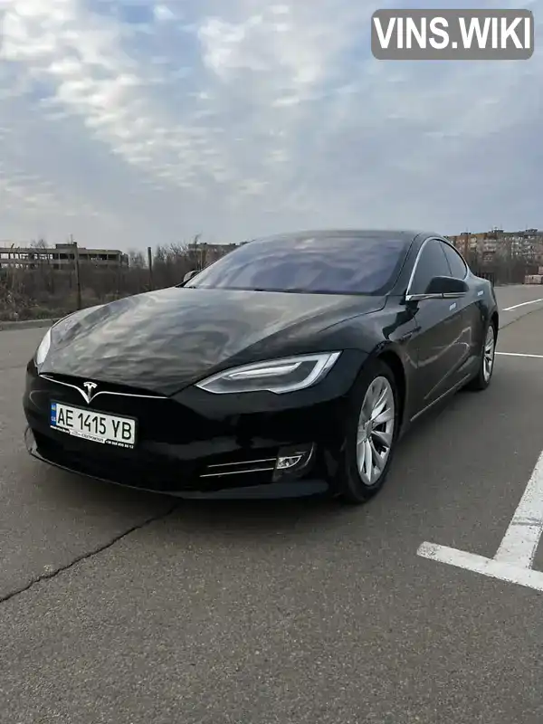 Ліфтбек Tesla Model S 2016 null_content л. Автомат обл. Дніпропетровська, Кривий Ріг - Фото 1/9