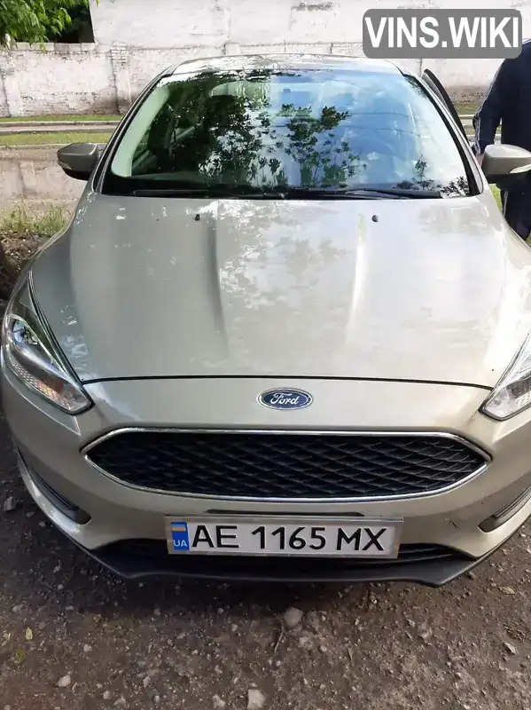 Седан Ford Focus 2015 2 л. Автомат обл. Днепропетровская, Каменское (Днепродзержинск) - Фото 1/3