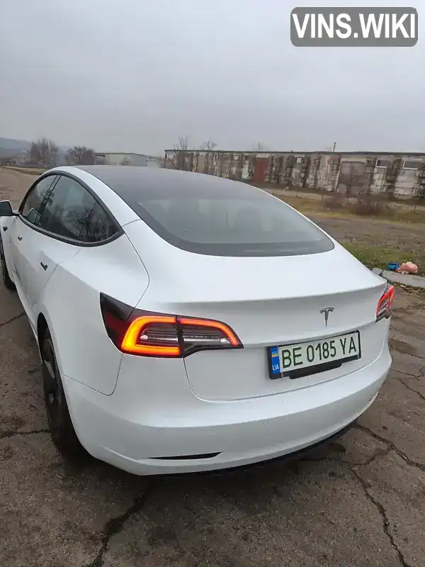 5YJ3E1EA0NF191269 Tesla Model 3 2022 Седан  Фото 3