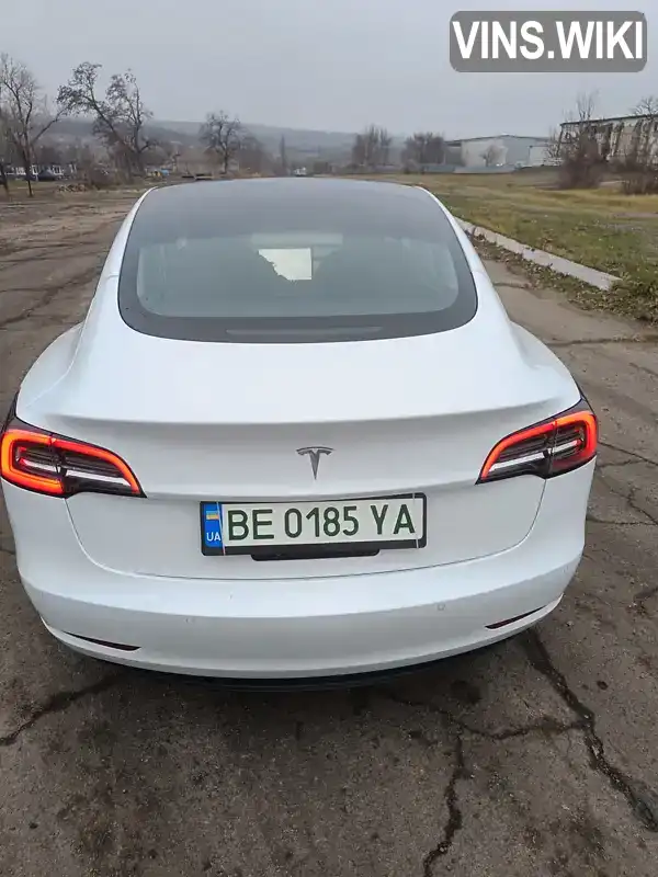 5YJ3E1EA0NF191269 Tesla Model 3 2022 Седан  Фото 7