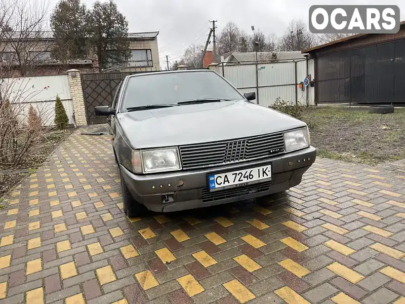 Ліфтбек Fiat Croma 1990 2.5 л. Ручна / Механіка обл. Вінницька, Гайсин - Фото 1/21