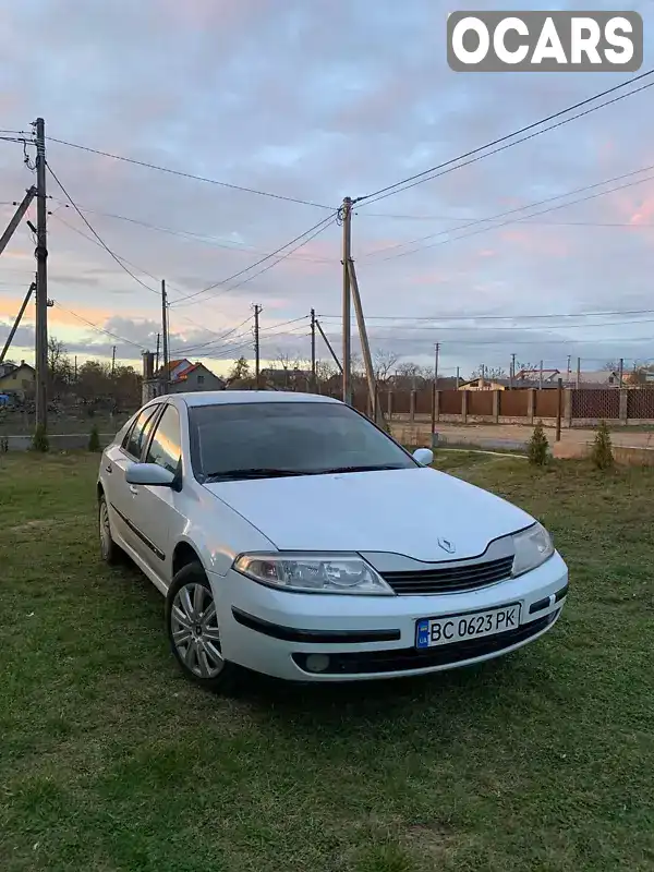 Ліфтбек Renault Laguna 2001 1.87 л. Ручна / Механіка обл. Львівська, Яворів - Фото 1/11