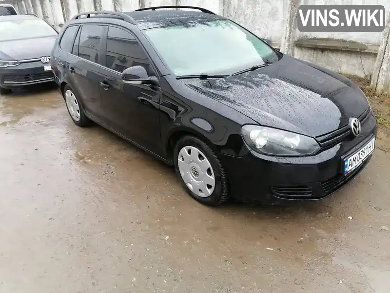 Універсал Volkswagen Golf 2010 1.6 л. Ручна / Механіка обл. Житомирська, Черняхів - Фото 1/4