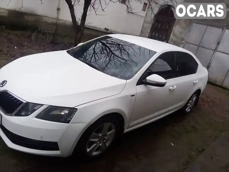 Лифтбек Skoda Octavia 2017 1.6 л. Ручная / Механика обл. Закарпатская, Свалява - Фото 1/11