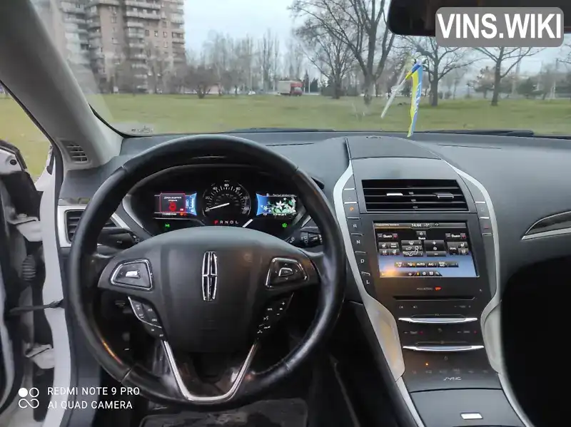 3LN6L2LU5GR631683 Lincoln MKZ 2016 Седан 2 л. Фото 3