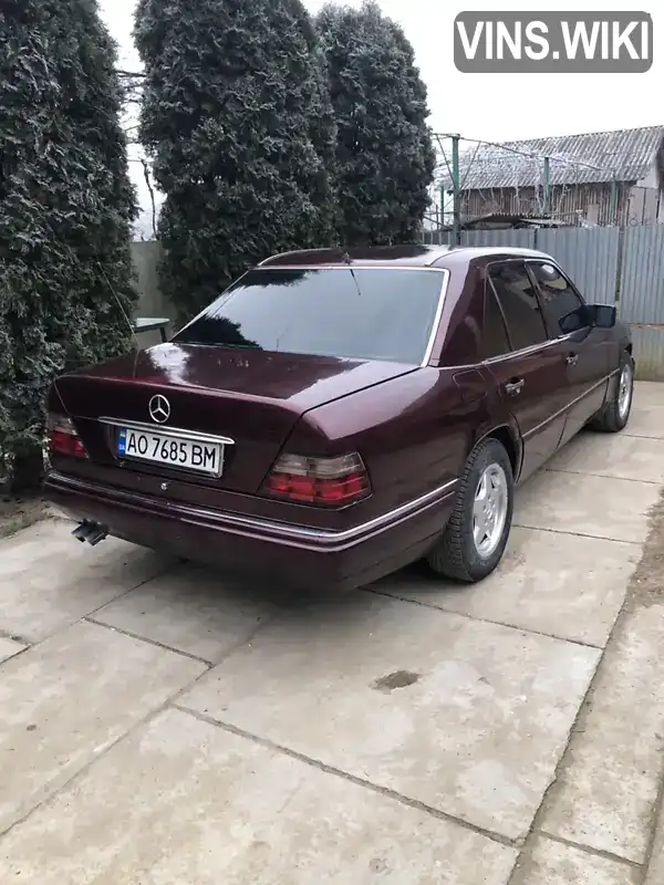 Седан Mercedes-Benz E-Class 1995 2.5 л. Автомат обл. Закарпатська, Виноградів - Фото 1/12