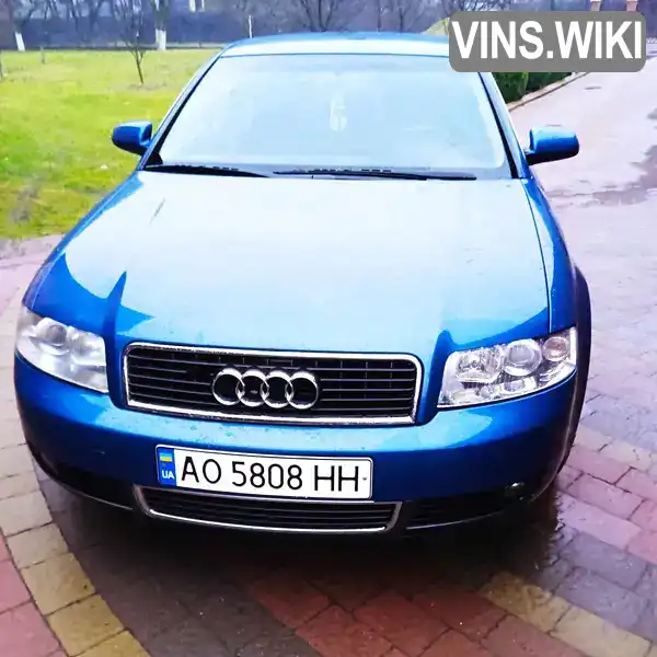 Седан Audi A4 2001 1.6 л. Ручна / Механіка обл. Закарпатська, Рахів - Фото 1/9