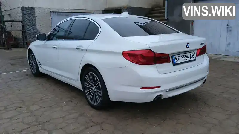 WBAJA5C51JWA39913 BMW 5 Series 2018 Седан 2 л. Фото 9