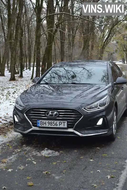 Седан Hyundai Sonata 2018 2 л. Автомат обл. Киевская, Яготин - Фото 1/21