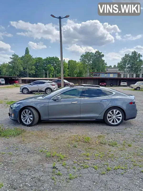 5YJSA1H11EFP28301 Tesla Model S 2014 Ліфтбек  Фото 5