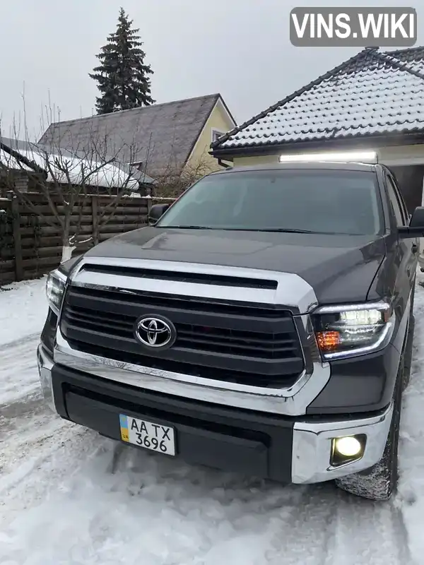 Пикап Toyota Tundra 2015 5.66 л. Автомат обл. Киевская, Киев - Фото 1/7