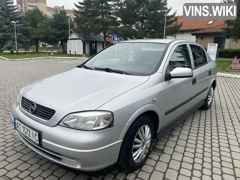 W0L0TGF4818000795 Opel Astra 2000 Седан 1.6 л. Фото 1