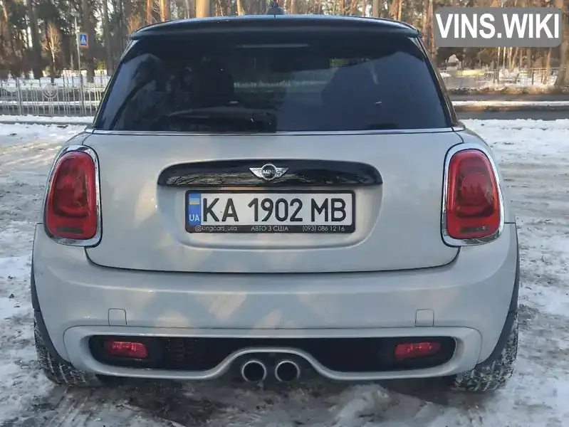 WMWXP7C56F2A40266 MINI Hatch 2015 Хетчбек 2 л. Фото 2