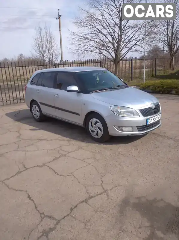 Универсал Skoda Fabia 2010 1.6 л. Ручная / Механика обл. Кировоградская, Знаменка - Фото 1/20