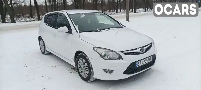 Хетчбек Hyundai i30 2011 1.59 л. Автомат обл. Кіровоградська, Кропивницький (Кіровоград) - Фото 1/14