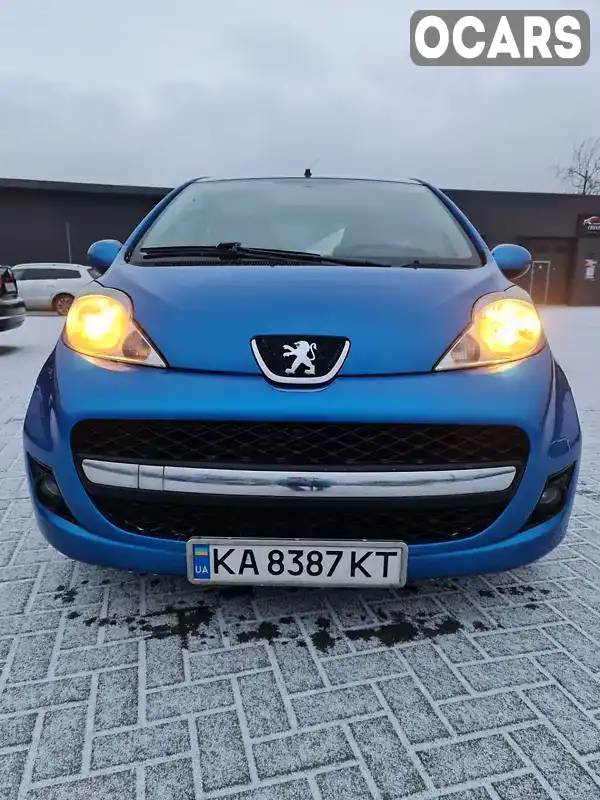 Хетчбек Peugeot 107 2011 1 л. Робот обл. Закарпатська, Ужгород - Фото 1/10