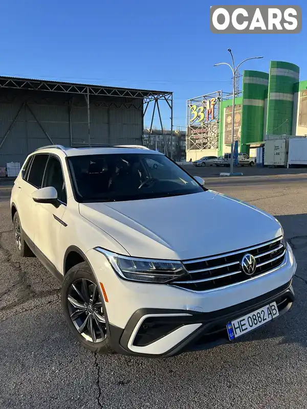 Позашляховик / Кросовер Volkswagen Tiguan 2022 1.98 л. Автомат обл. Миколаївська, Миколаїв - Фото 1/20