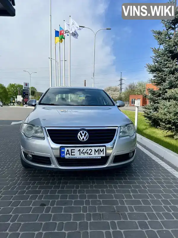 Седан Volkswagen Passat 2010 1.8 л. Автомат обл. Днепропетровская, Днепр (Днепропетровск) - Фото 1/12